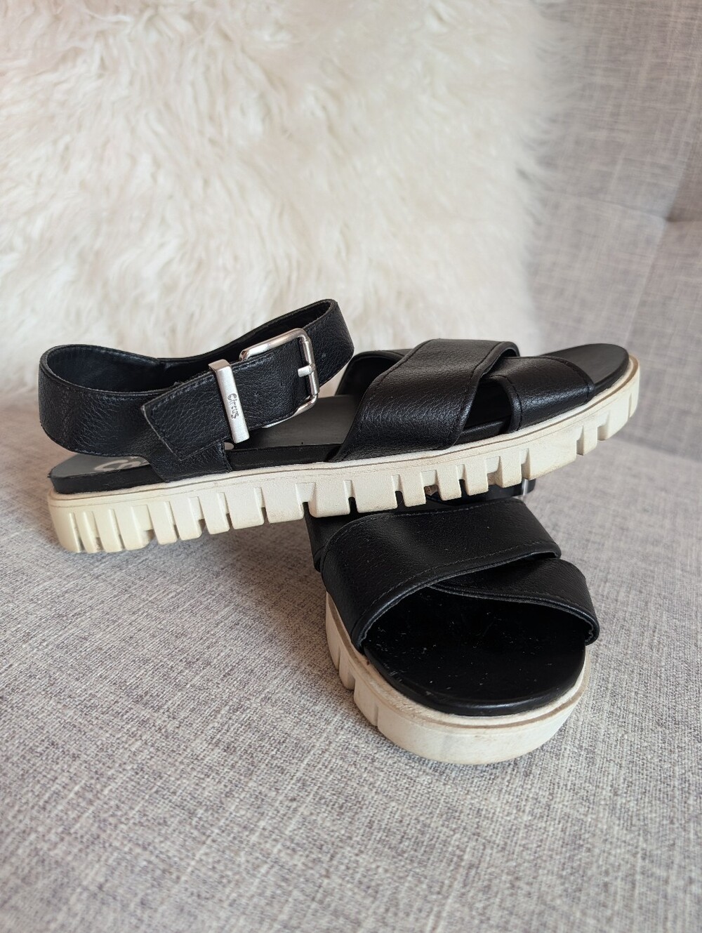 Circus By Sam Edelman Narcissa Black Flat Sandals Size 8